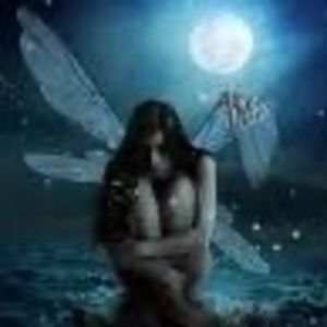 Meet your Posher, Clauidia